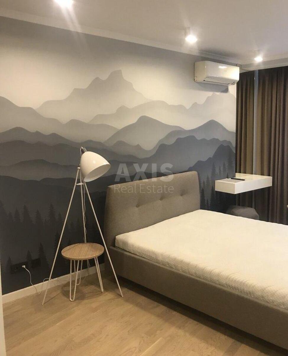 2k apartment vul. Glybochyc'ka 13/2