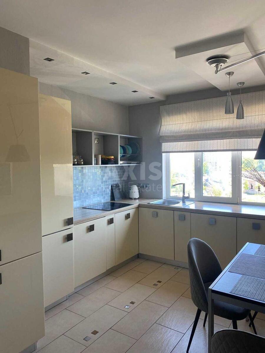 3k apartment vul. Zabolotnogo Akademika 40