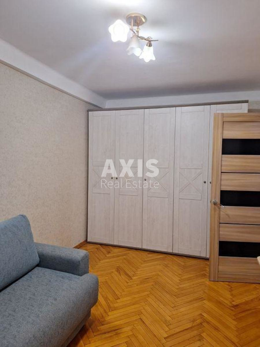 2к квартира ул. Нищинского Петра 61