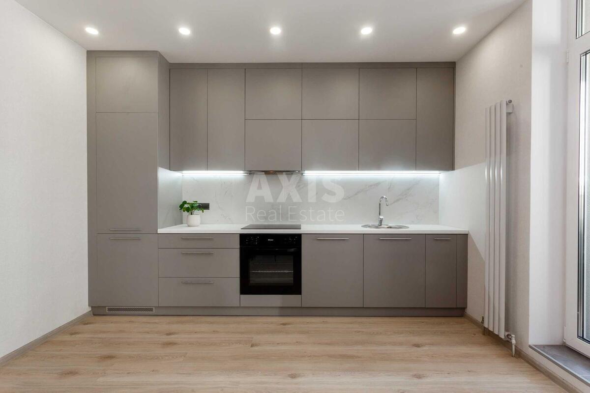 1k apartment vul. Mykil's'ko-Slobids'ka 8