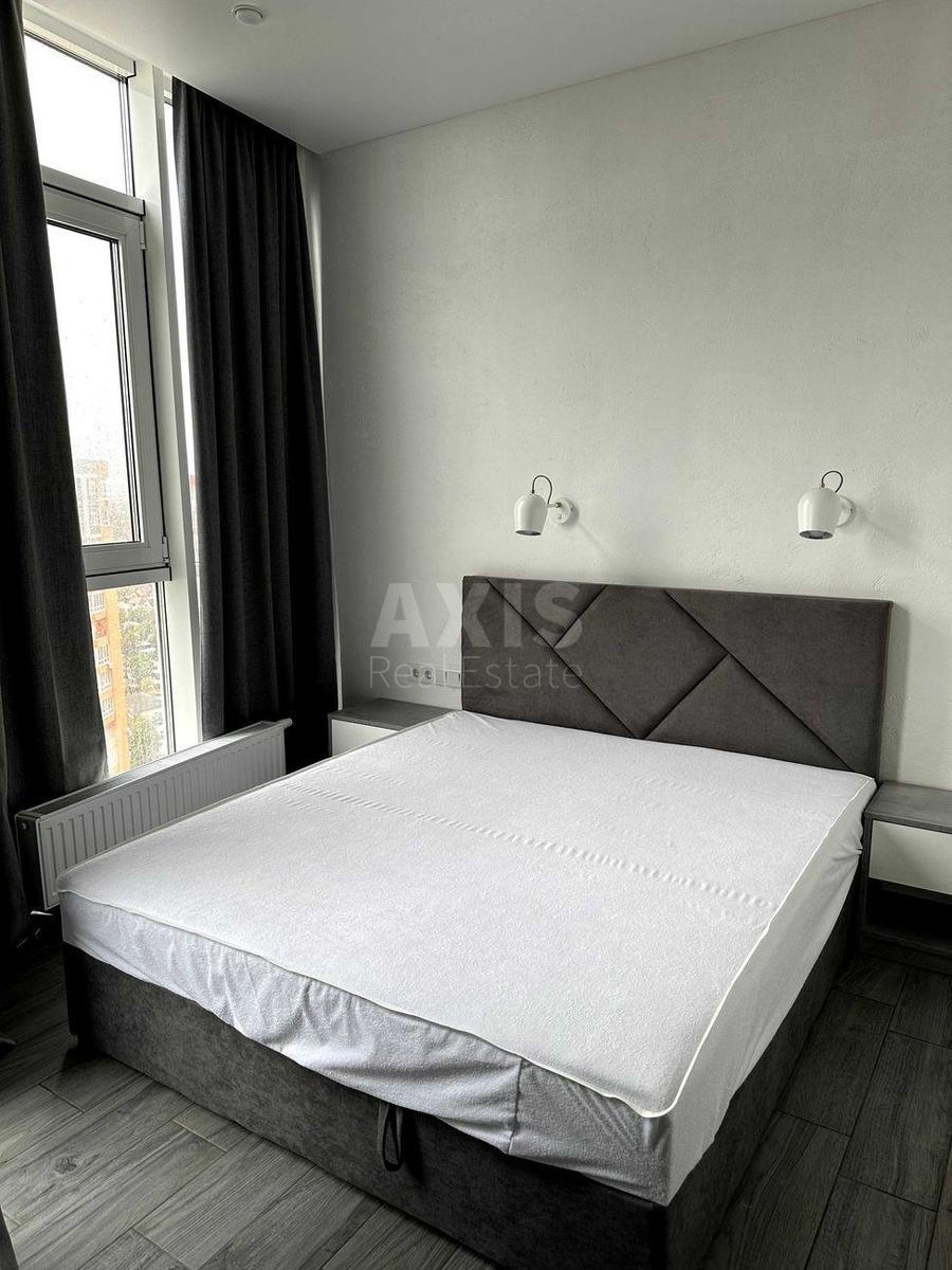 2k apartment vul. Kahovs'ka 602