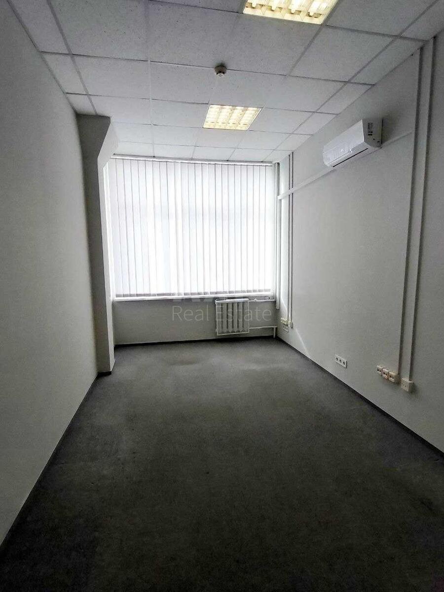 Офис ул. Кутузова 18/7, 155м20