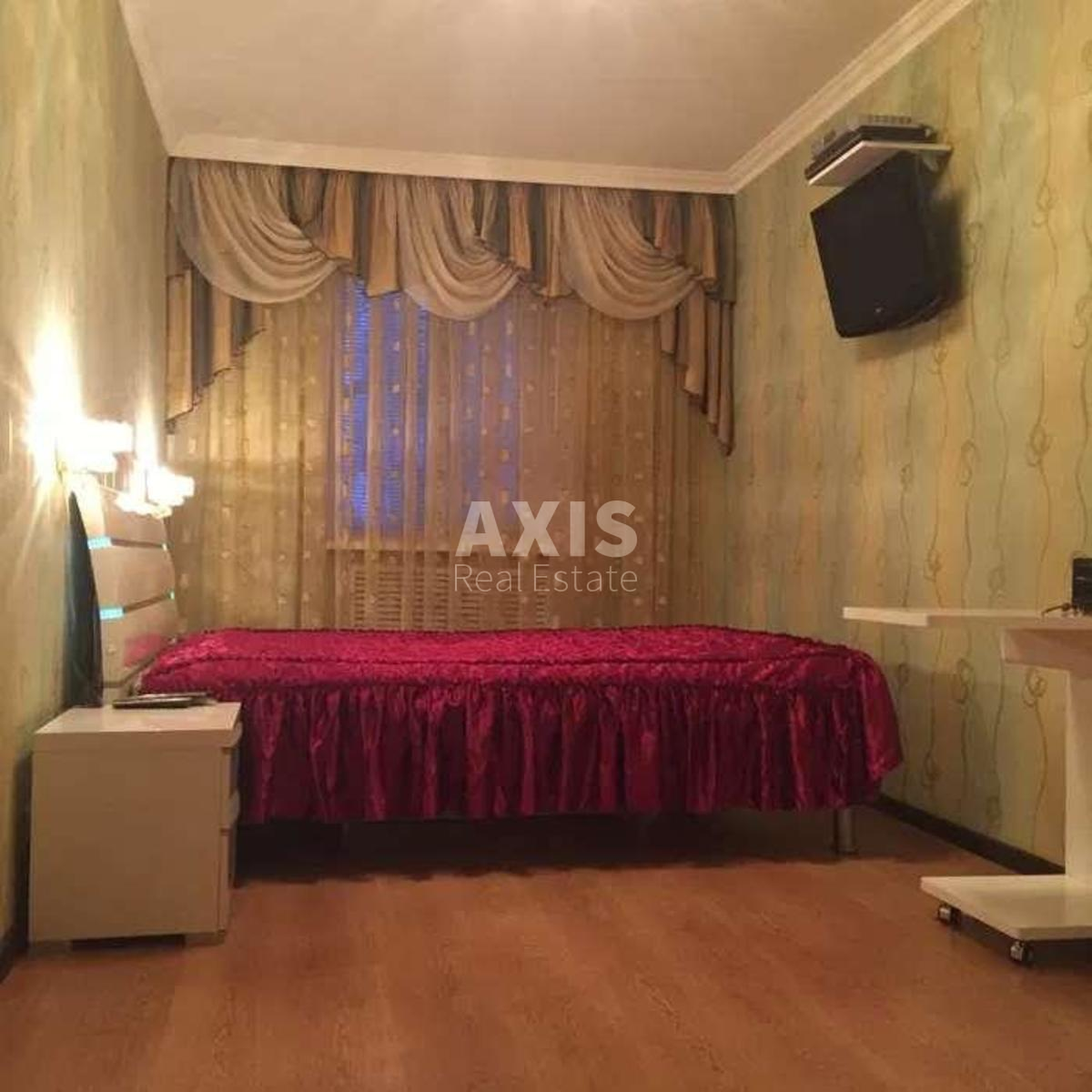 3k apartment vul. Vyborz'ka 805