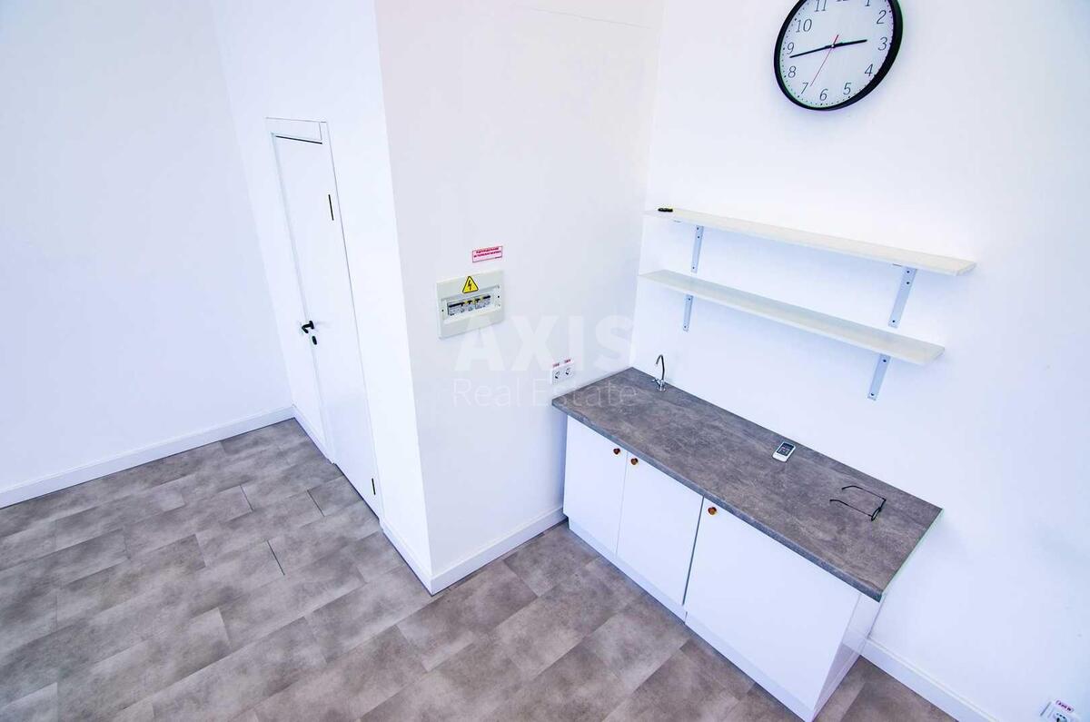 Office prov. Ohots'kyj 7, 125m23