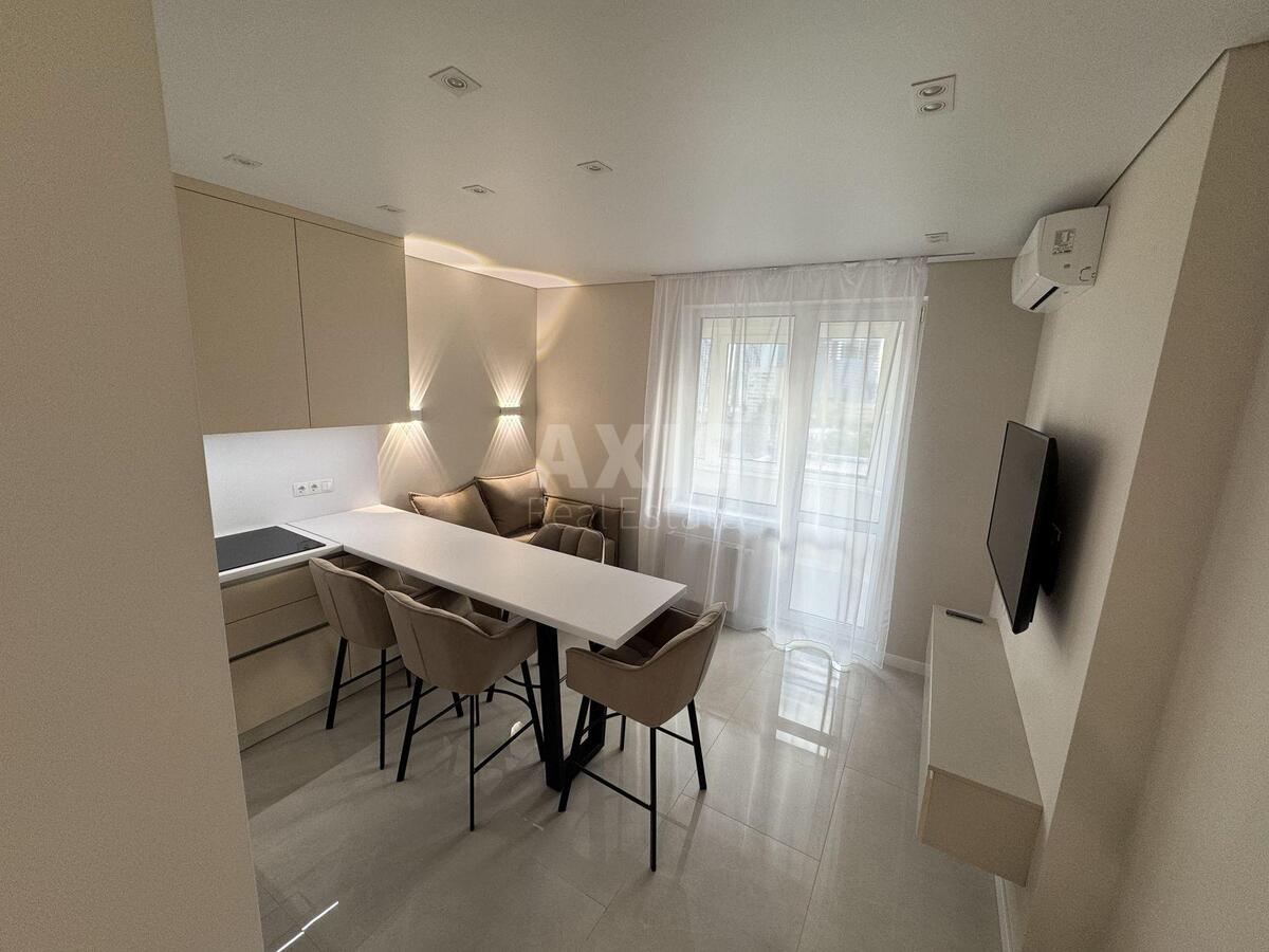 1k apartment vul. Zlatoustivs'ka 270