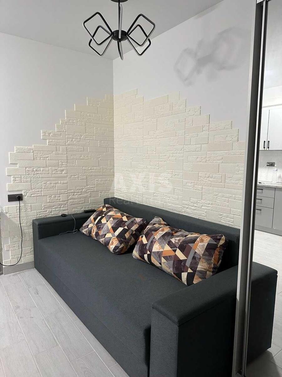 1k apartment vul. Berezova 400