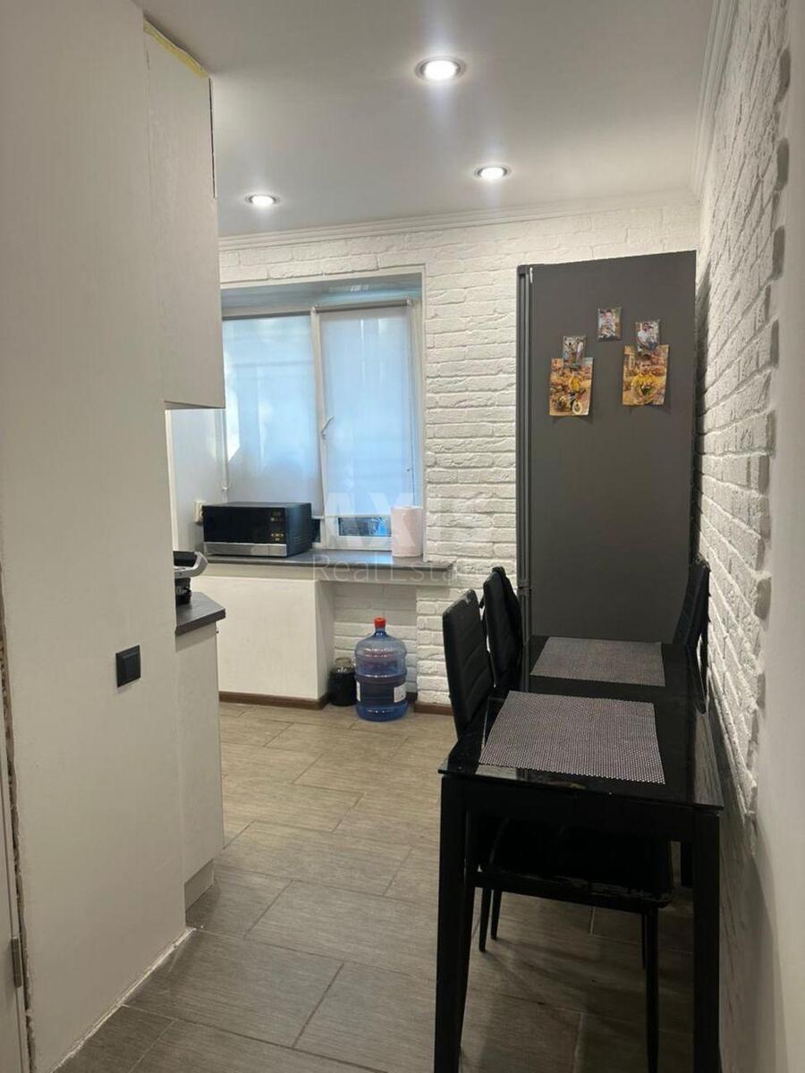 1k apartment vul. Jaltyns'ka 5Б589151