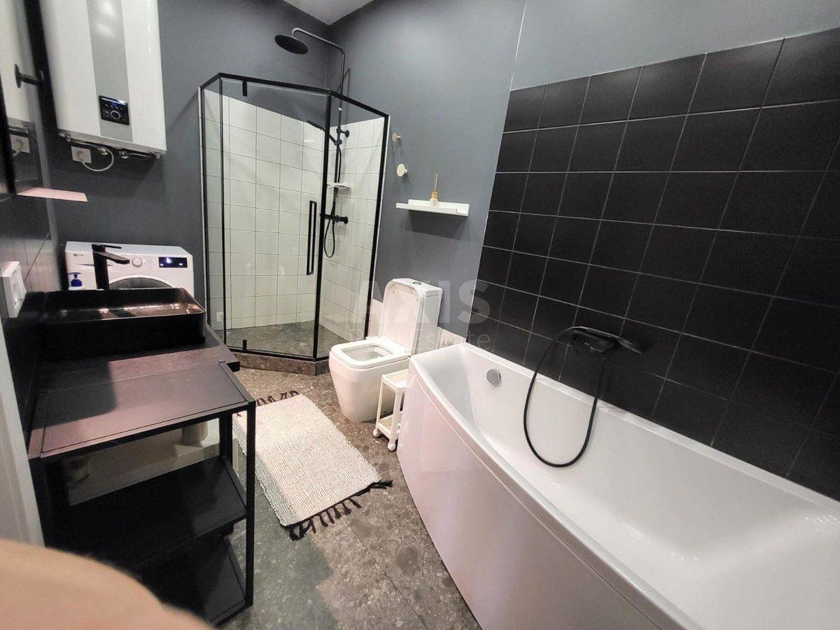 3k apartment doroga Naberezhno-Rybal's'ka 36
