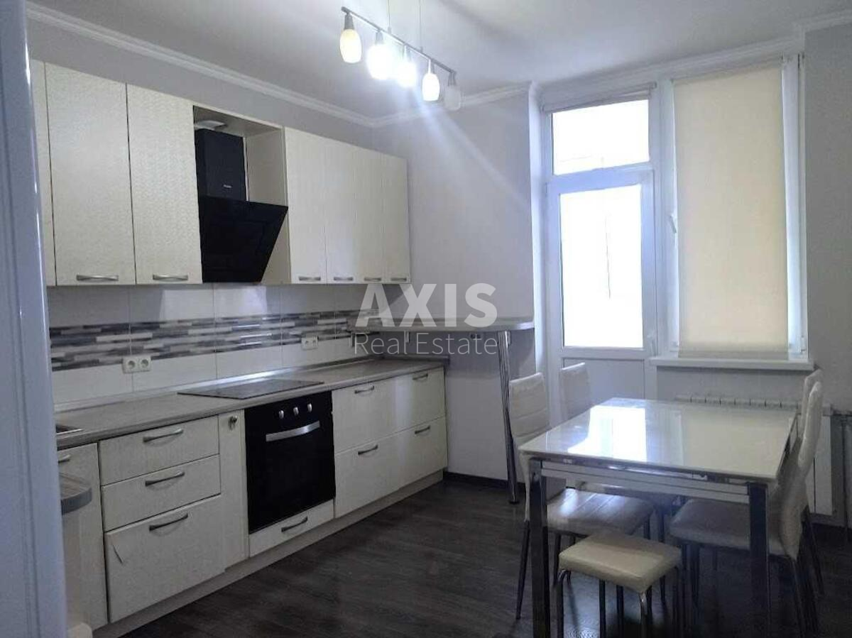 3к квартира ул. Карпатская 12