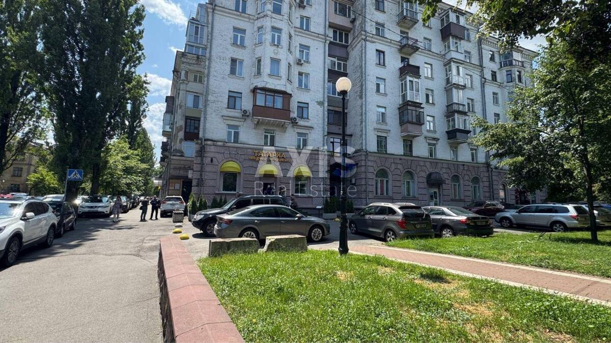 Trade object pr-t Povitryanykh Syl 25, 115m2605060