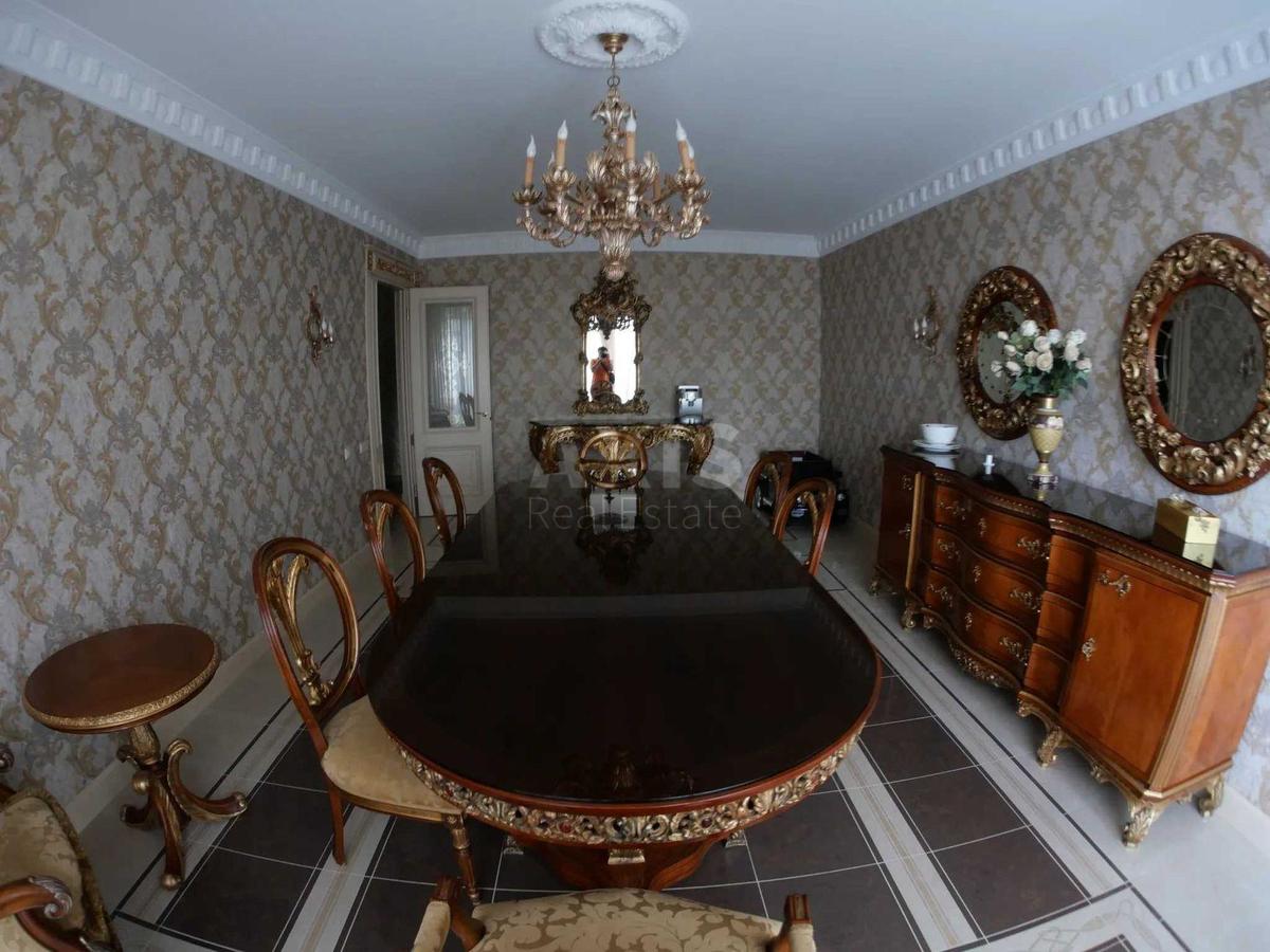 5k apartment vul. Panasa Myrnogo 128
