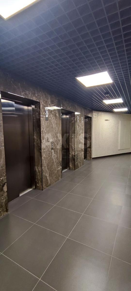 1k apartment pr-t Berestejskij 116393913