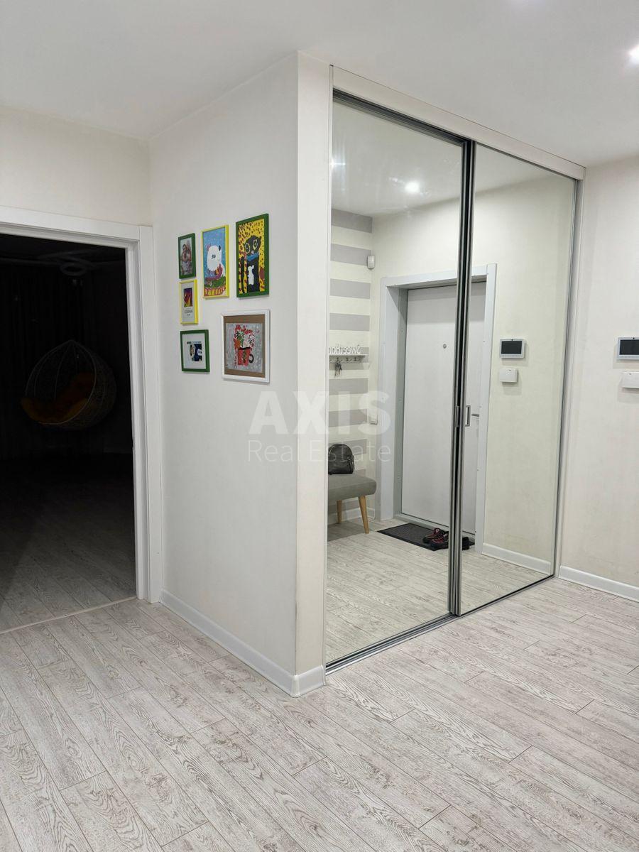 2k apartment vul. Zaval'na 10В11