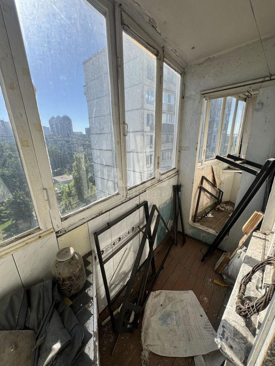 2k apartment vul. Ushakova Mykoly 46