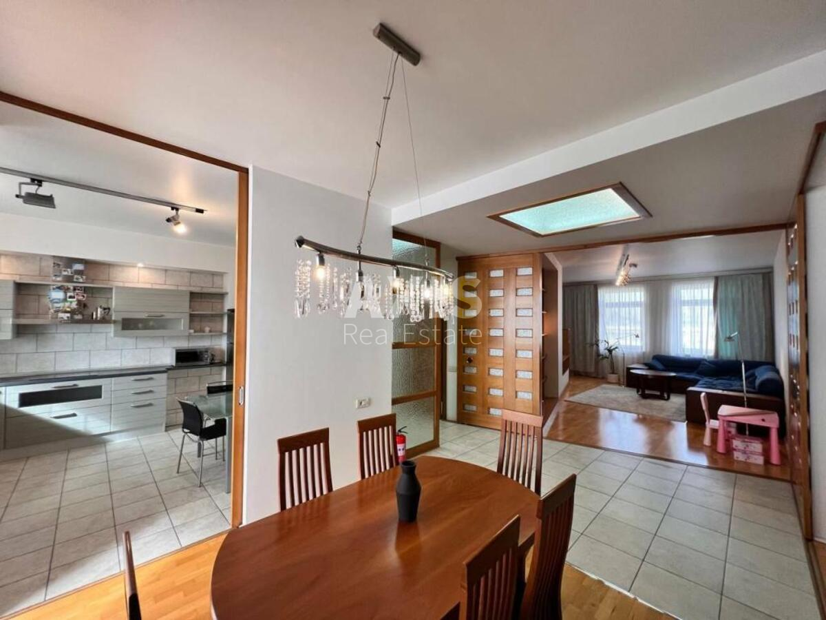 4k apartment vul. Botkina 48