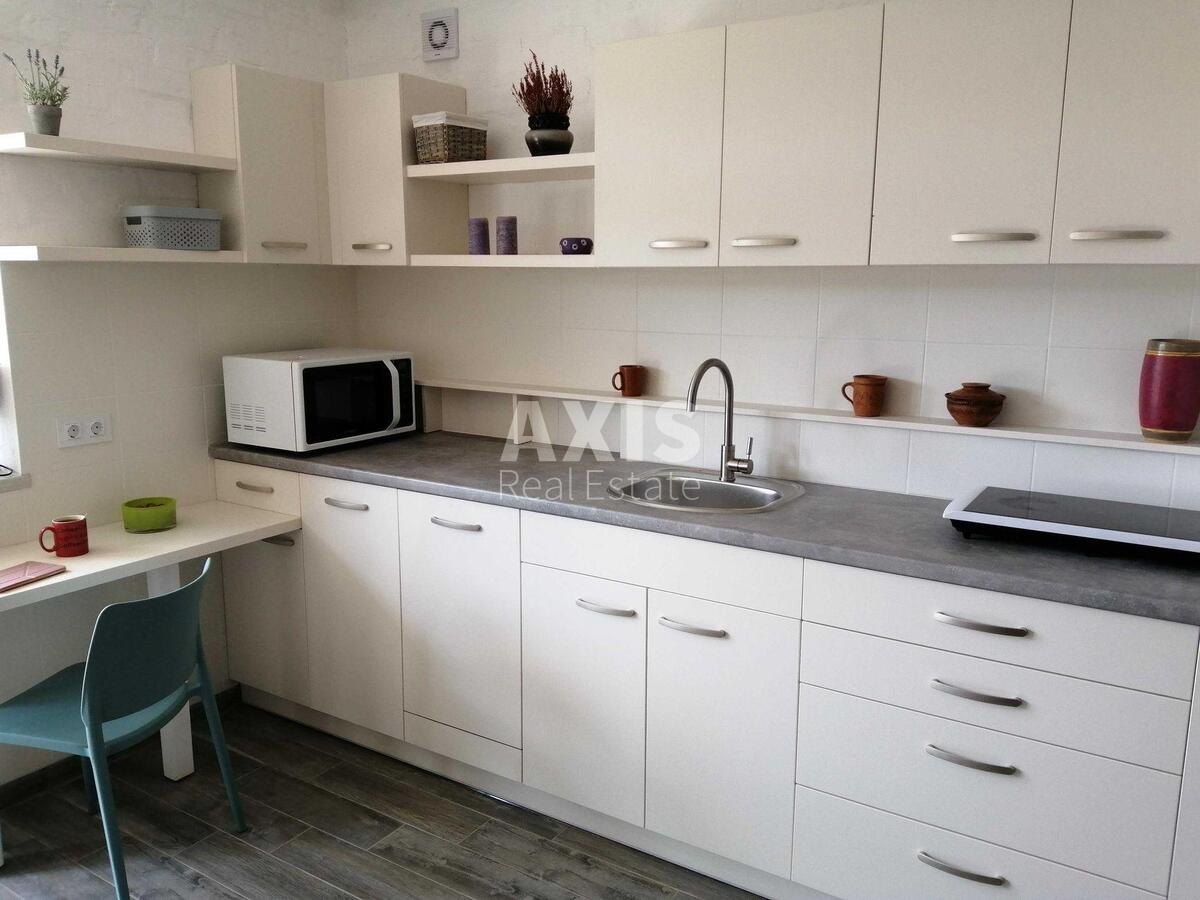 1k apartment prov. Jasynuvats'kyj 10