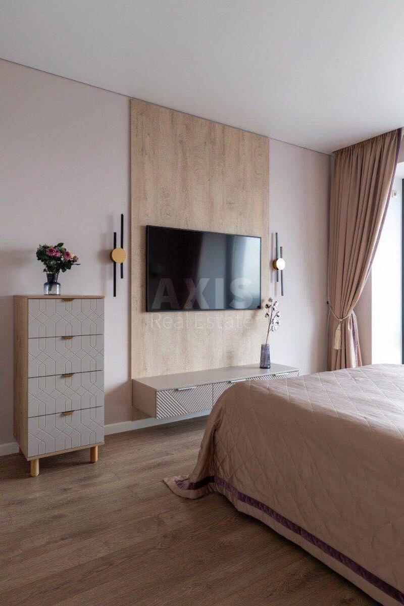 1k apartment vul. Barbjusa Anri 52/15