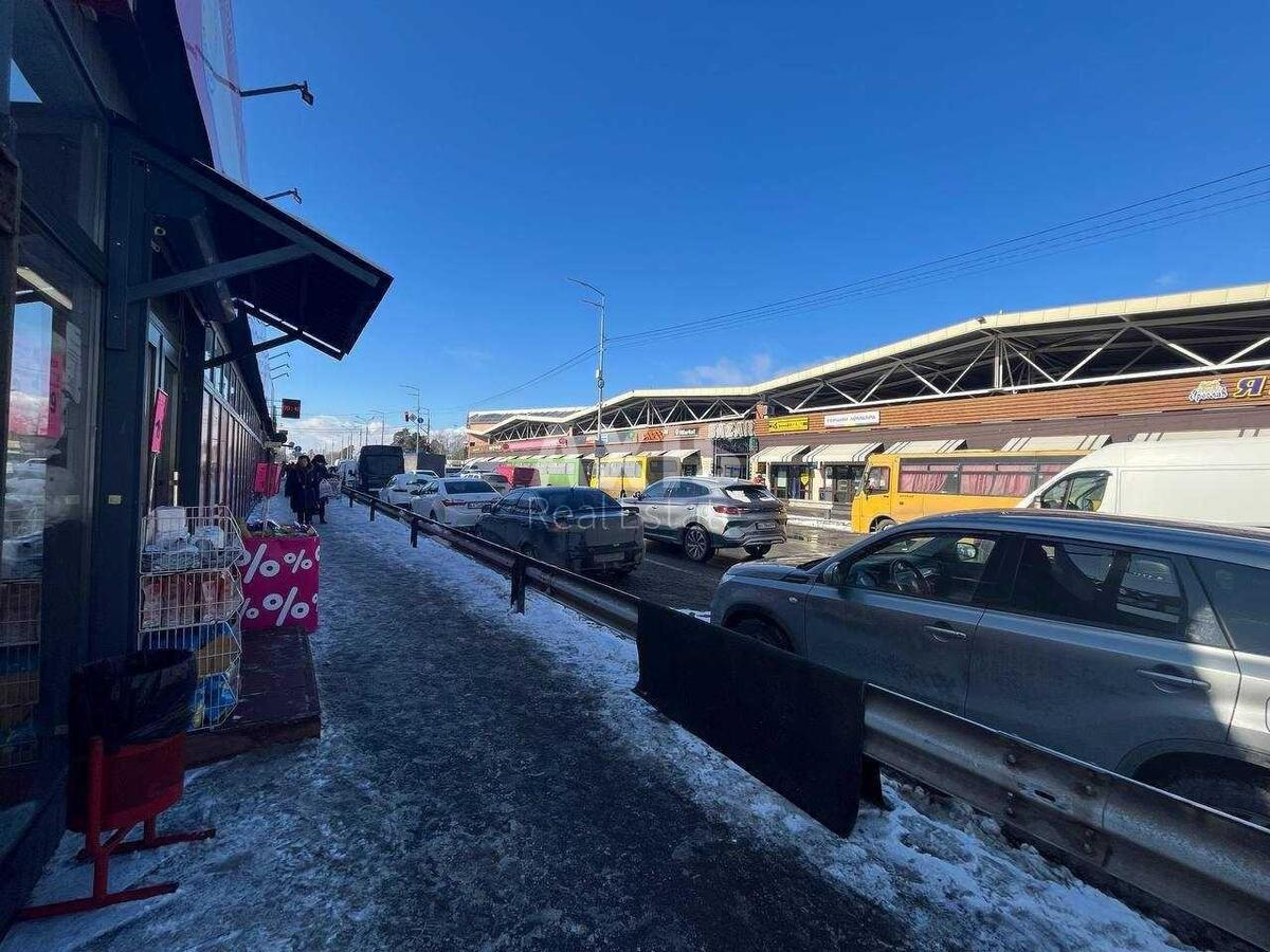 Trade object vul. Hetmana Pavla Polubotka 90/2, 110m2615020