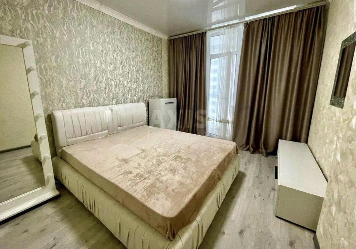 3к квартира вул. Драгоманова 2А609595