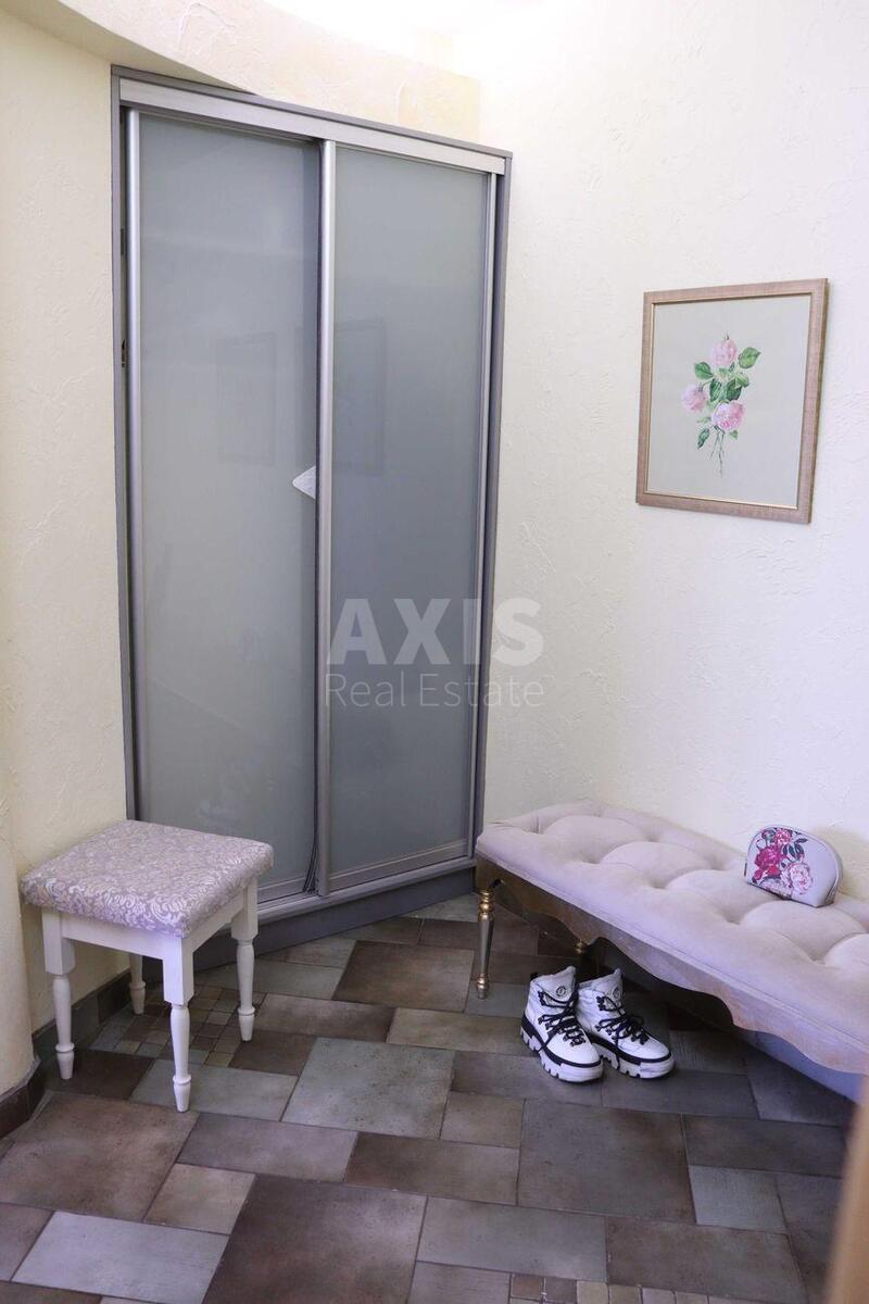1k apartment pr-t Glushkova Akademika 225672915