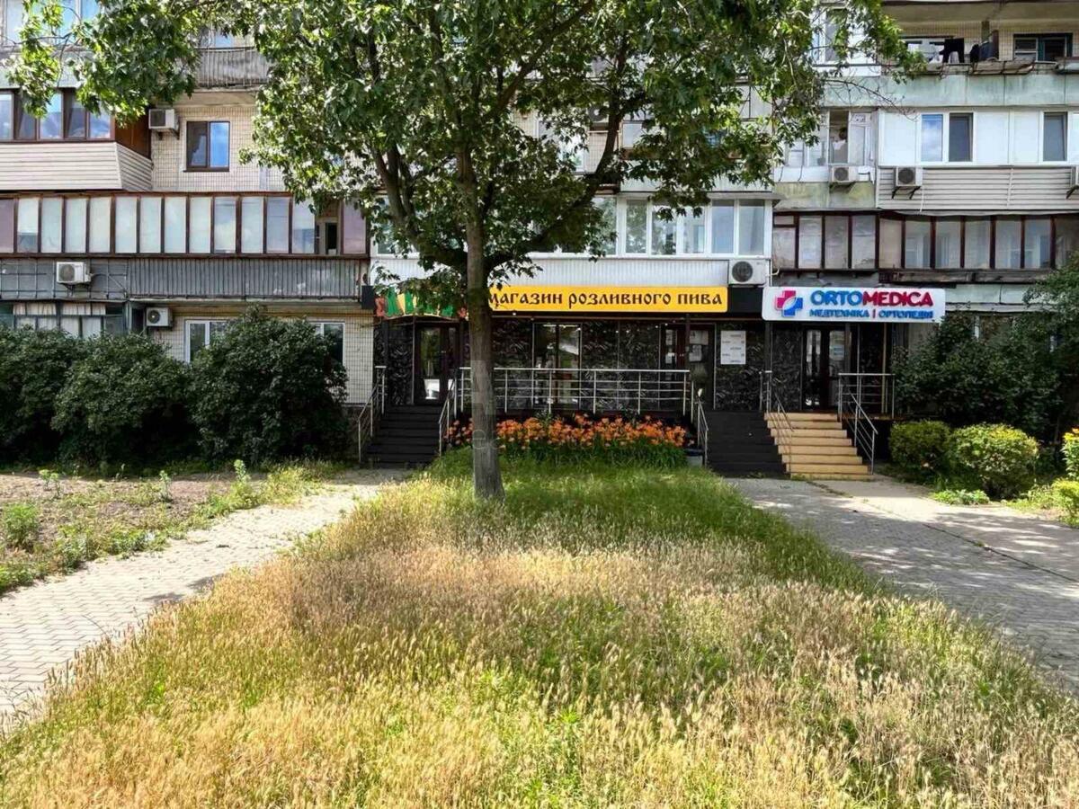 Объект торговли пр-т Оболонский 7, 50м2611700