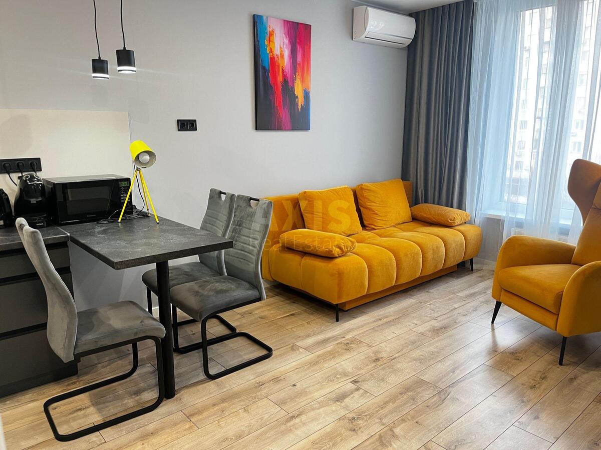 2k apartment vul. Nimans'ka 7