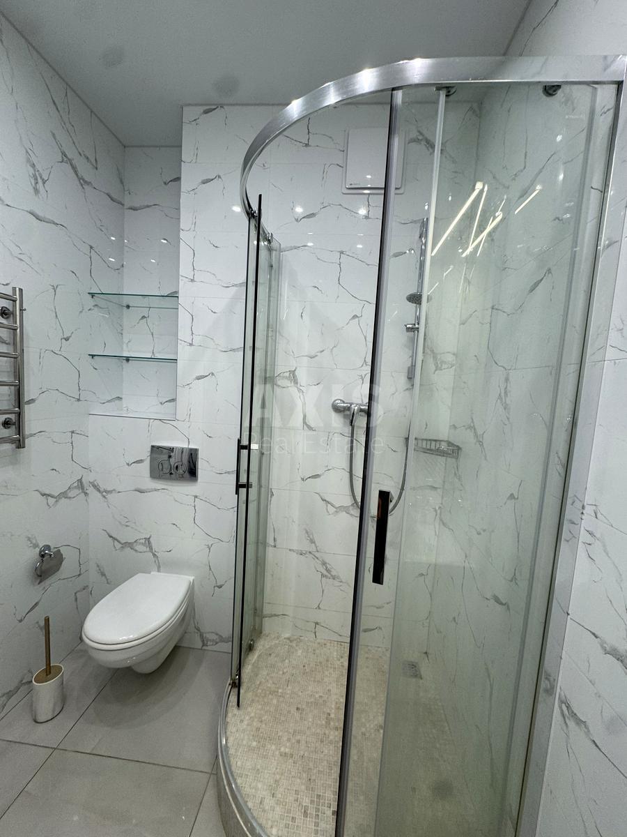 1k apartment vul. Rostyslavska 5Б615185