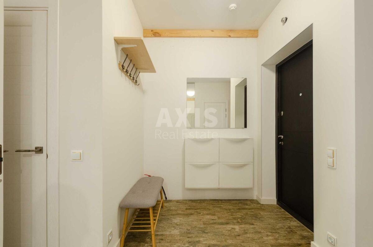 1k apartment vul. Sverstjuka Jevgena 4615768