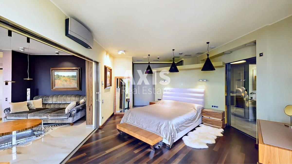 3k apartment vul. Strutyns'kogo Sergija 22