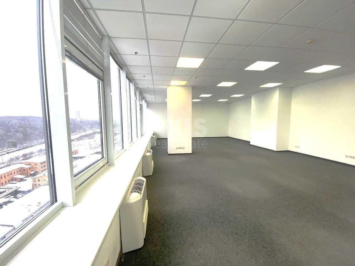 Office vul. Antonovycha 172, 320m26070213