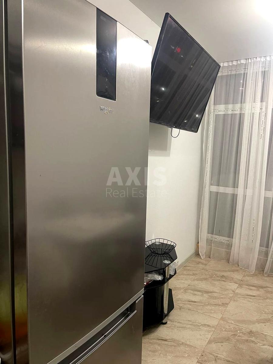 2k apartment vul. Rajduzhna 56607463
