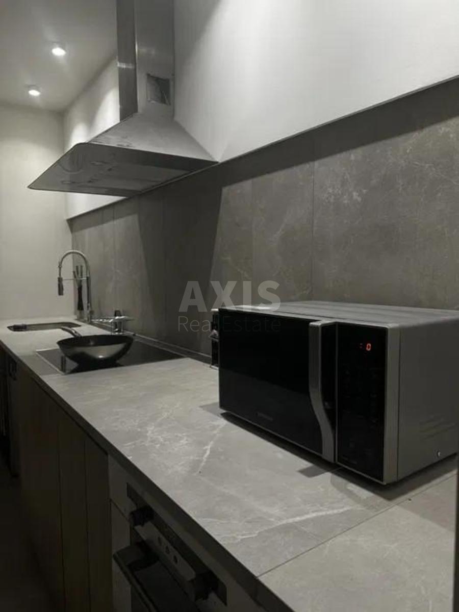 3k apartment vul. Bal'zaka Onore de 55Б6