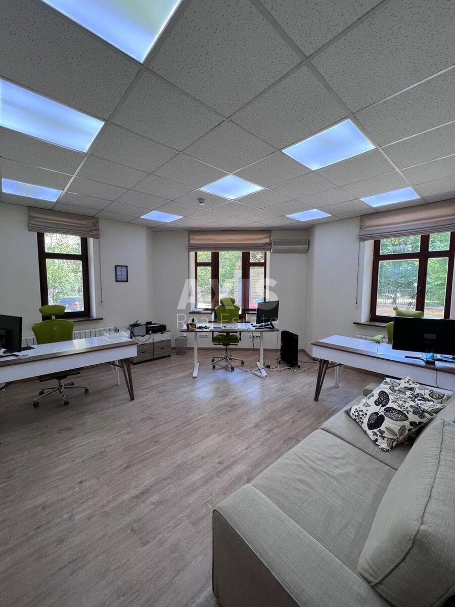 Office vul. Kost'ol'na 9, 80m2
