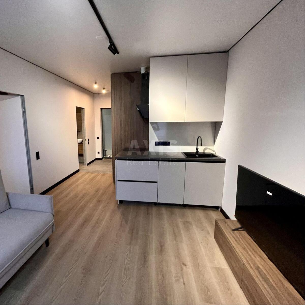 1k apartment vul. Chernigivs'ka 8