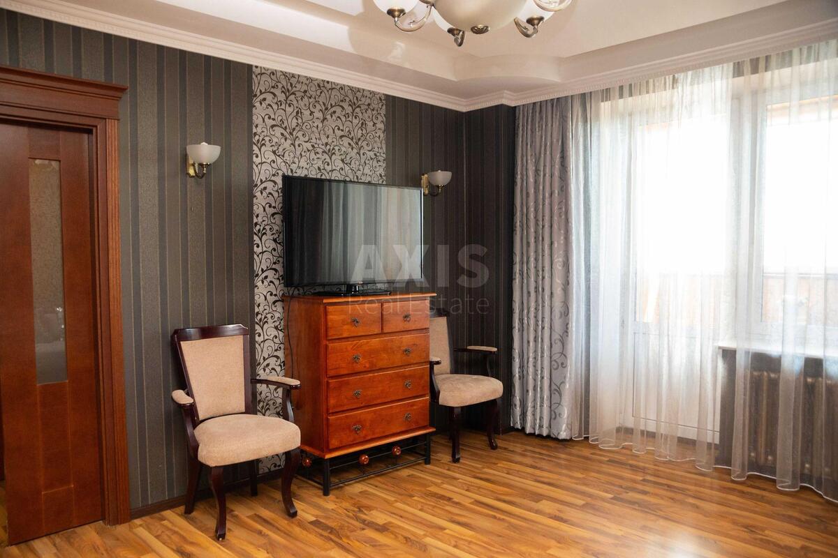 3k apartment pr-t Tychyny Pavla 16/23