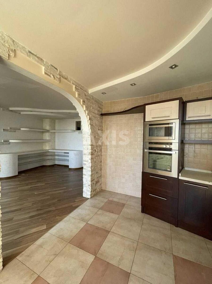 4k apartment vul. Lunachars'kogo 10603826