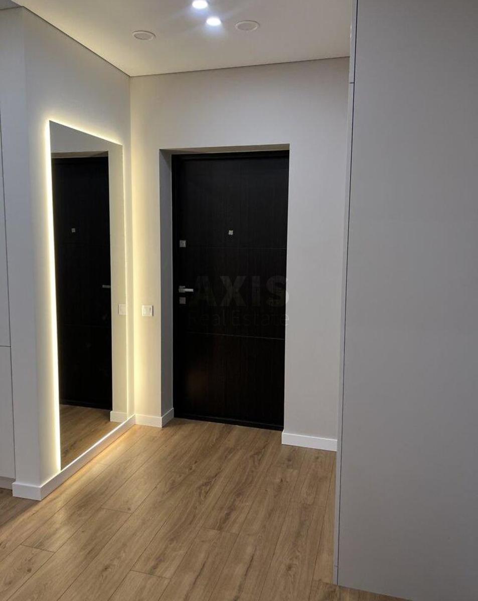 1k apartment vul. Pivnichno-Syrec'ka 12А2