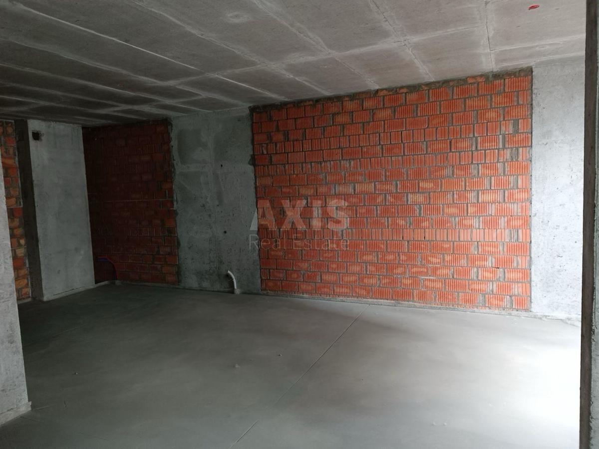1k apartment vul. Sverstjuka Jevgena 54