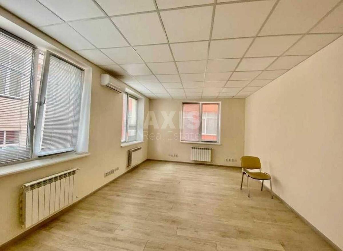 Office vul. Glybochyc'ka 17, 95m22