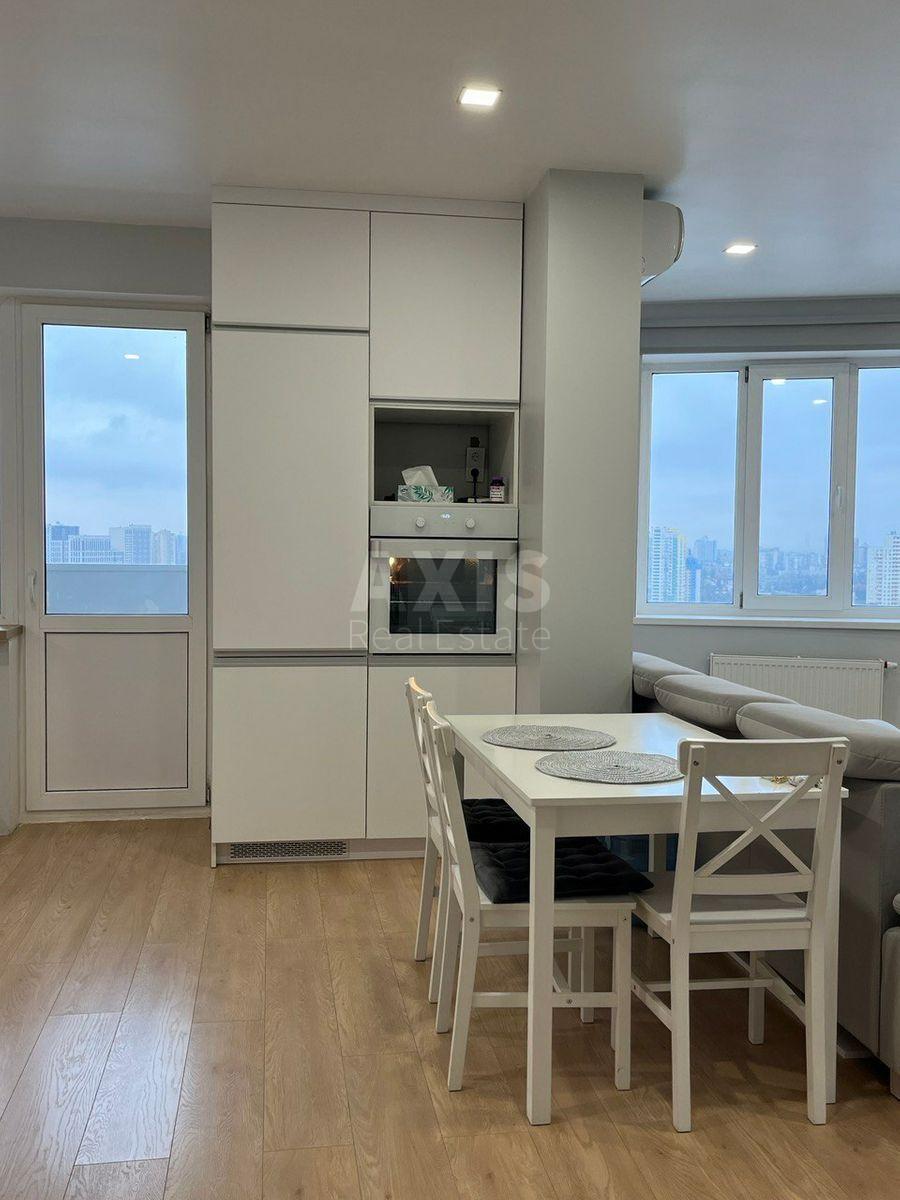 3k apartment vul. Chornyh Zaporozhciv 2612