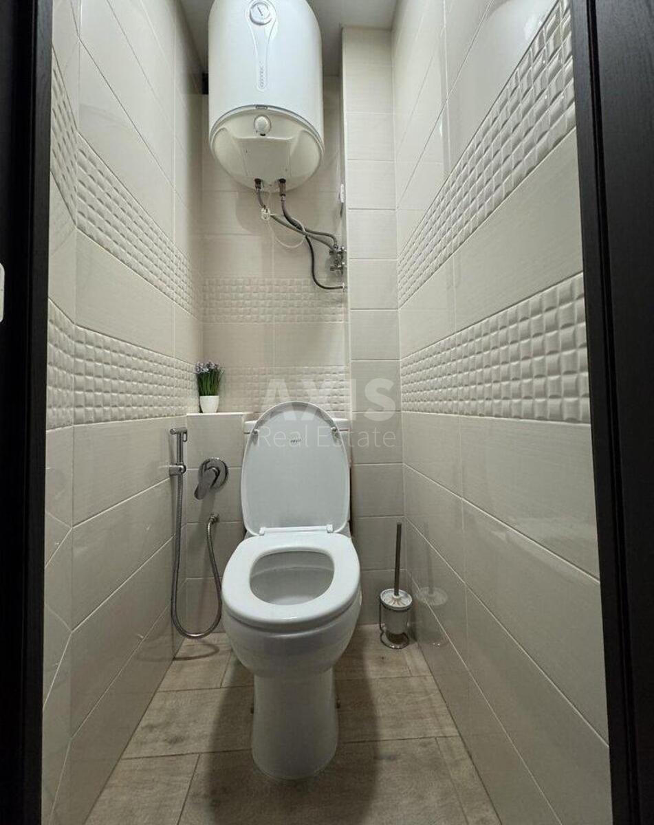 3k apartment vul. Kravchenka Mykoly 17641256