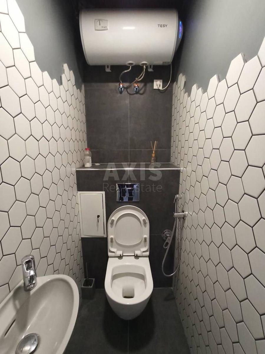 4k apartment vul. Trostjanec'ka 125