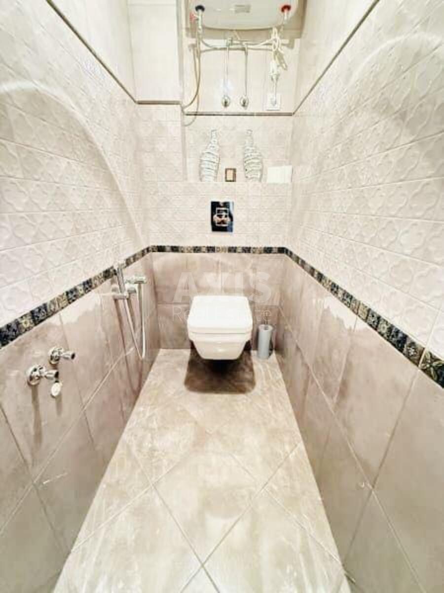 2k apartment vul. Universytets'ka 23599706