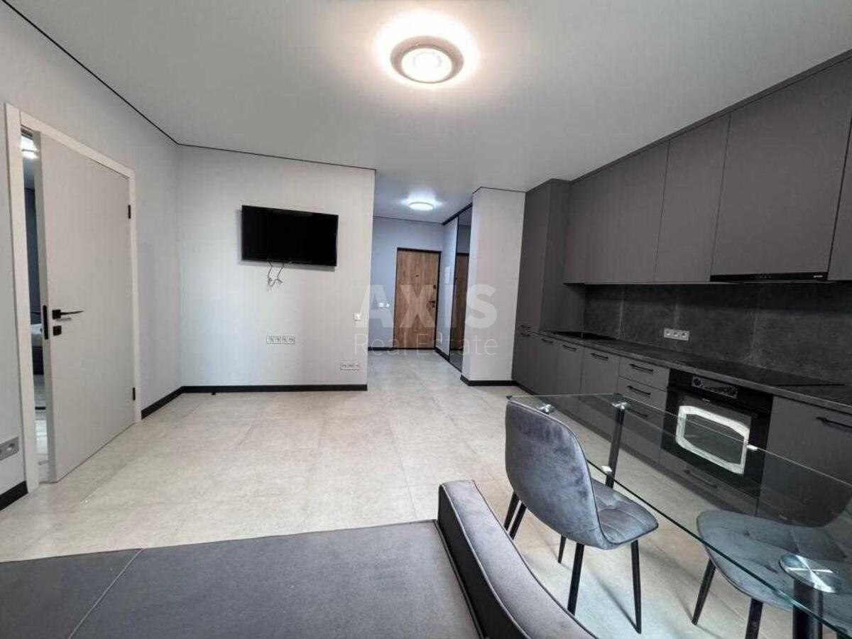 1k apartment shose Stolychne 1Б600160