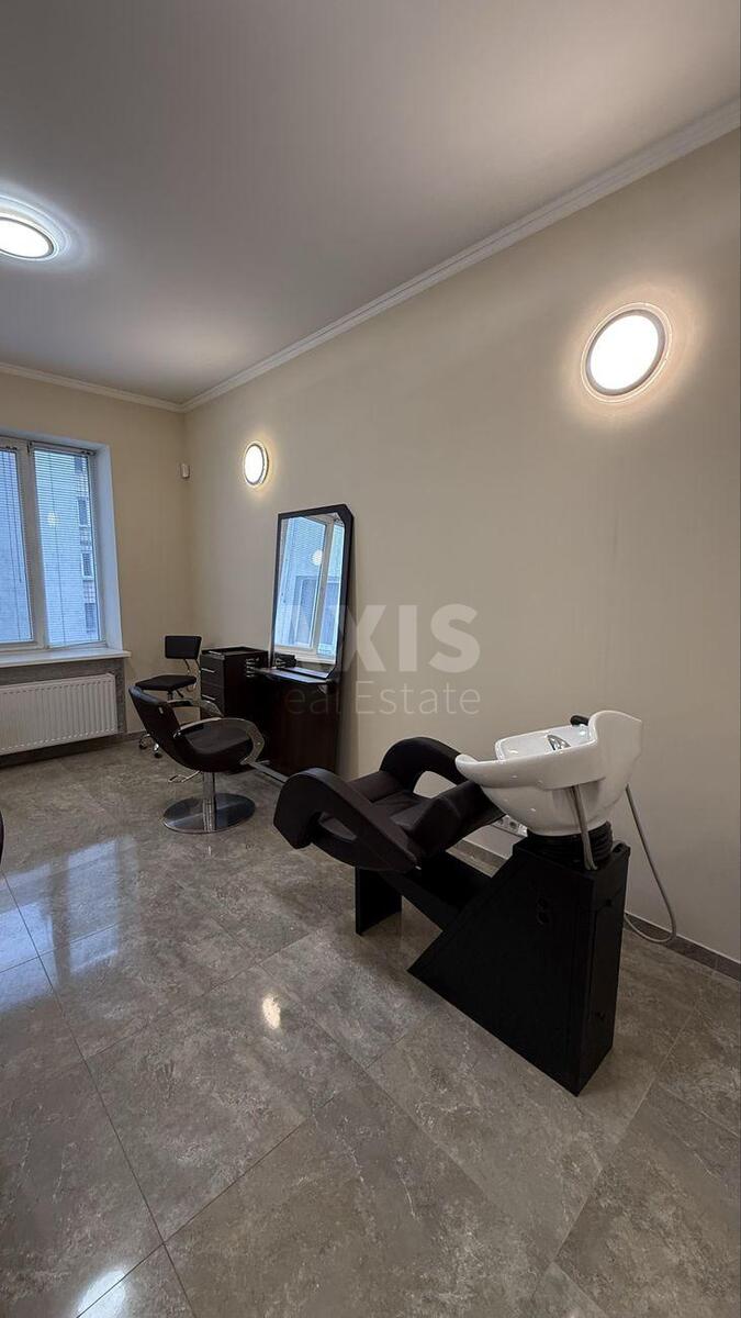 Объект торговли пер. Ковальский 19, 25м2