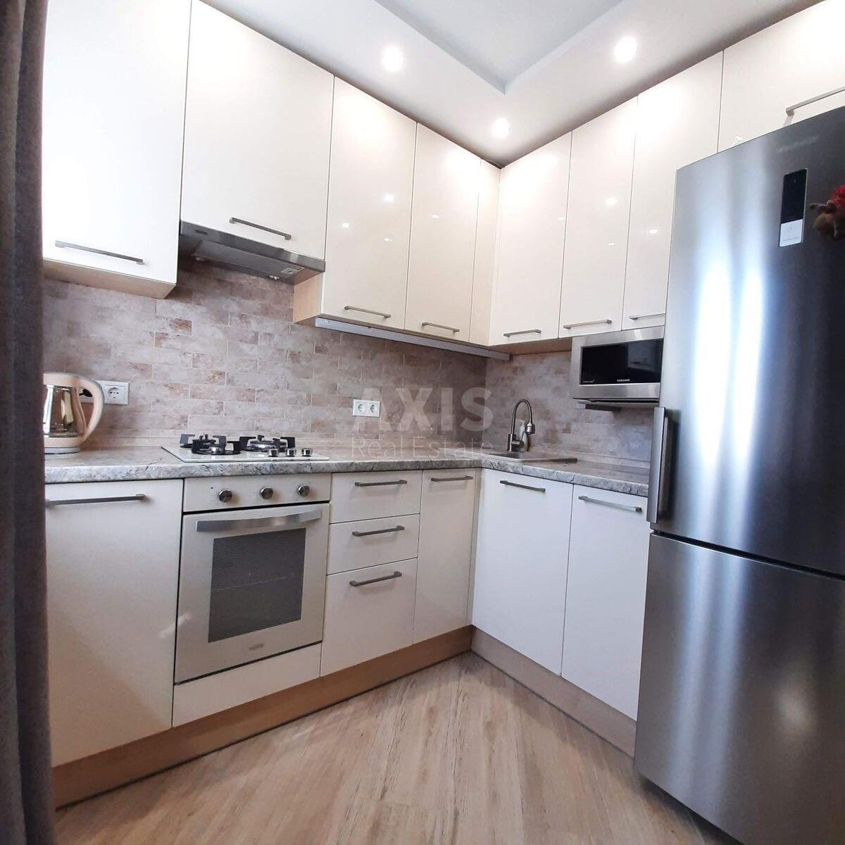 1k apartment vul. Navashyna Akademika 962650