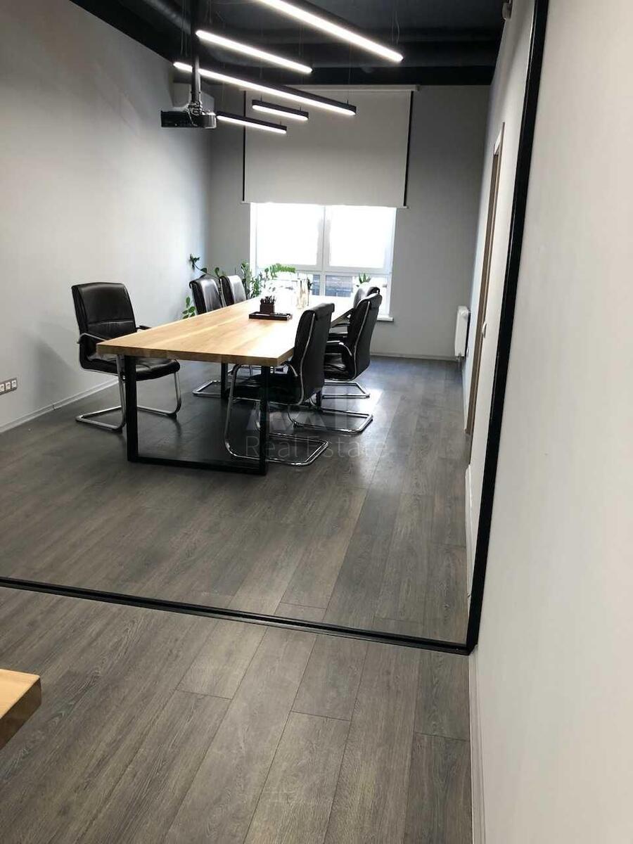 Office vul. Degtjarna 8, 220m26250514