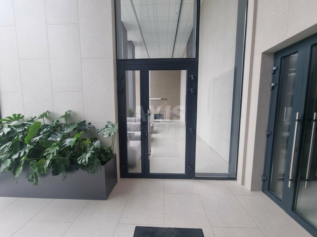 4k apartment vul. Hohlovyh Sim'i' 85804612