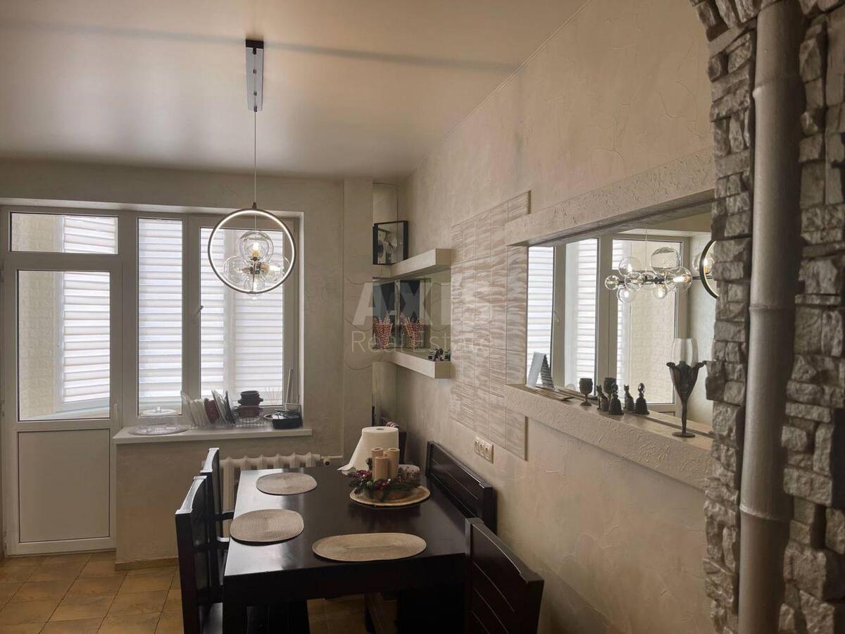 2k apartment pr-t Bazhana Mykoly 141