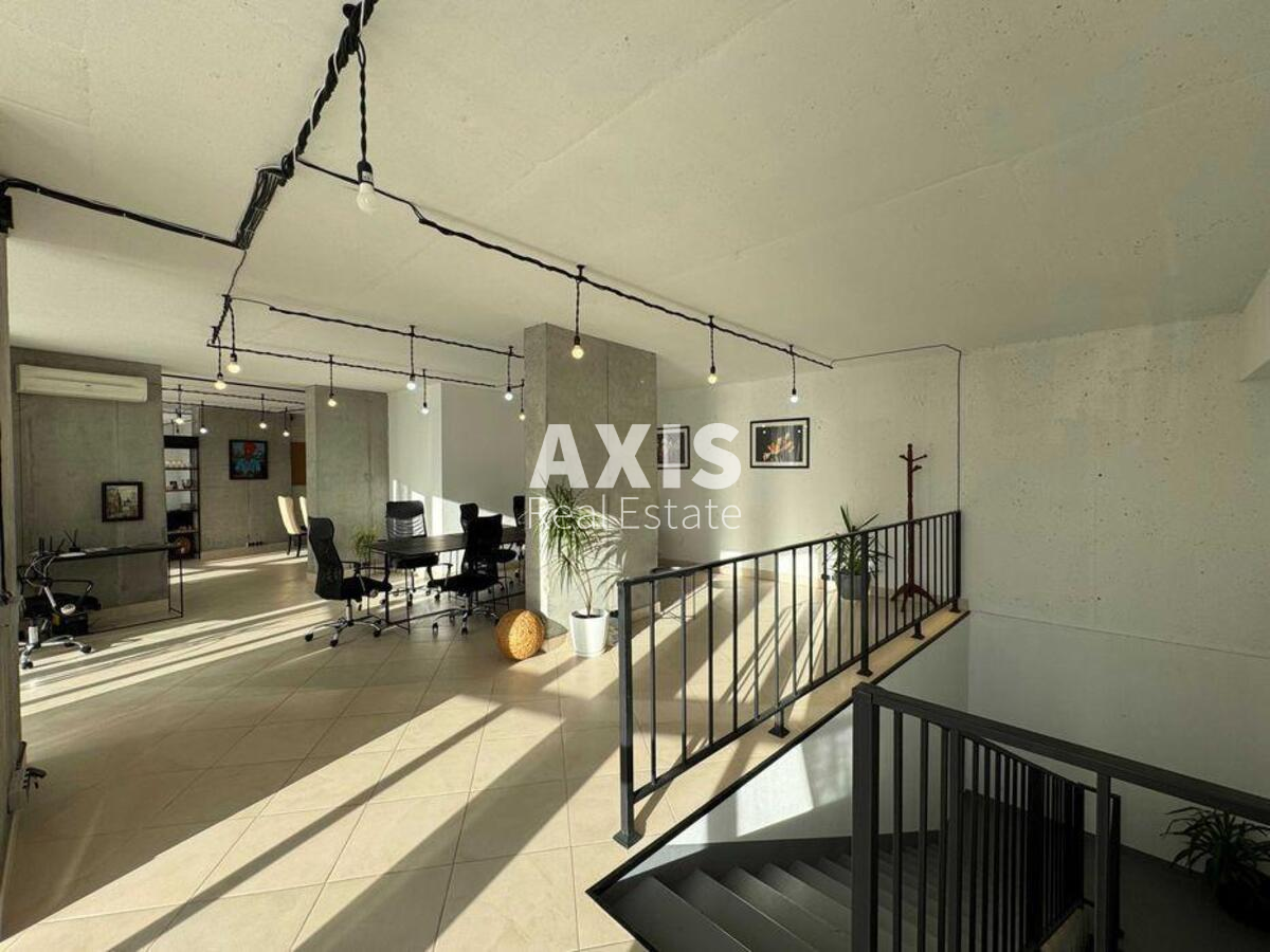 Office vul. Ahmatovoi' Anny 44, 120m2493673